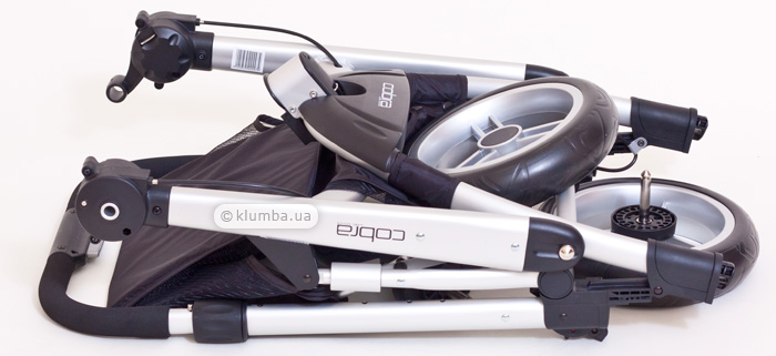 Сложенная коляска ABC Design Cobra 2 в 1 без колес