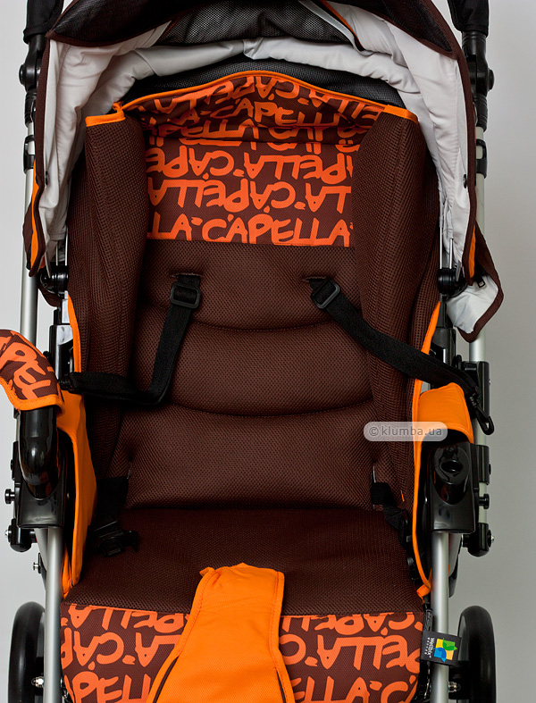 Прогулочная коляска Capella S-802