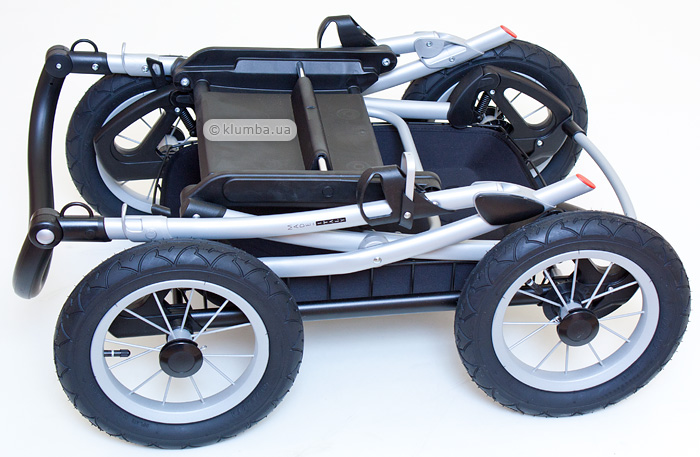 Сложенное шасси коляски Peg-Perego Culla