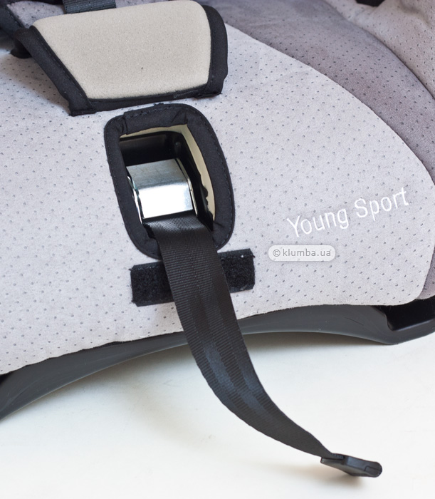 Кнопка регуляции натяжения ремней автокресла Recaro Young Sport