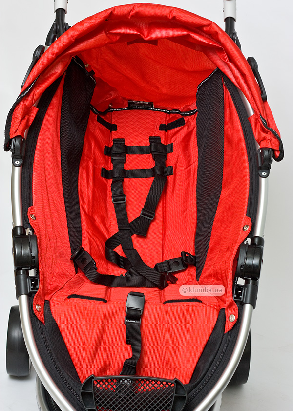Прогулочная трехколесная коляска TFK Buggster S