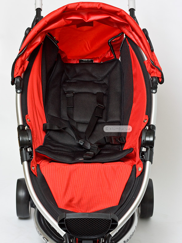 Прогулочная трехколесная коляска TFK Buggster S