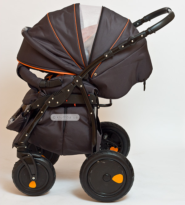 Коляска  Tutis Zippy 2 в 1. Обзор